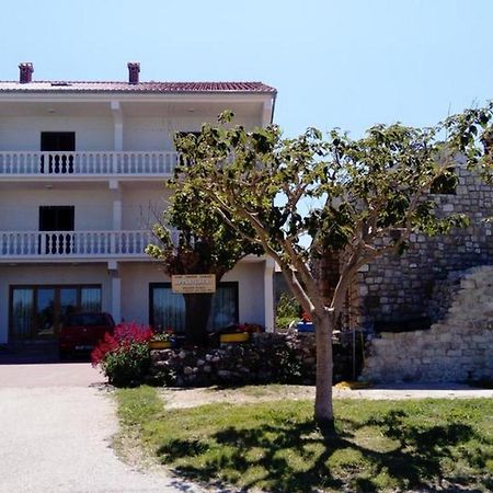 Apartments Branko Nin Exterior foto